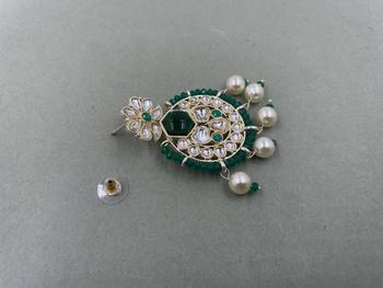 Gold Plated Stylish Green Pearls Kundan Studded Jhumki Earrings 4
