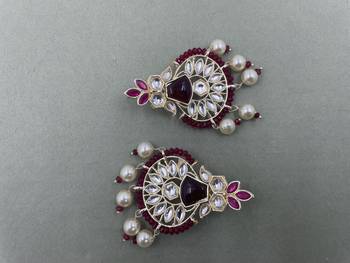 Gold Plated Stylish Purple Pearls Kundan Studded Jhumki Earrings 3