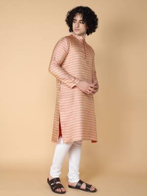 Tabard Red embroidered jacquard kurta 4