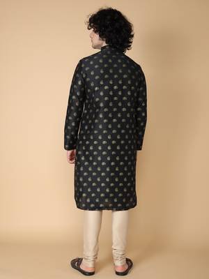 Tabard Black printed cotton kurta 5