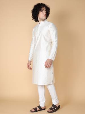 white embroidered cotton kurta 3