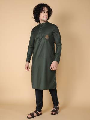 Tabard Green embroidered cotton kurta 4