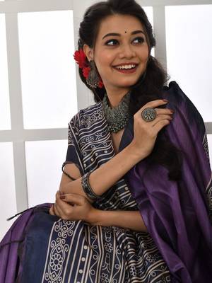 Purple printed tussar silk saree with blouse 3