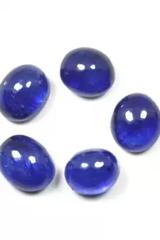 Natural Blue Sapphire at Wholesale Rate Fine Quality 9.25 Ratti 8.36 Carat Cabachon Oval Shape Loose Gemstone 1 Pcs