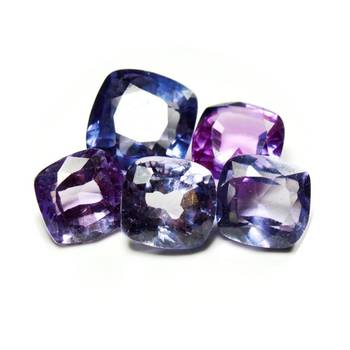 Alexandrite at Wholesale Rate Fine Quality 4.25 Ratti 3.86 Carat Cushion Shape Loose Gemstone for Jewelry Making 1 Pcs 2