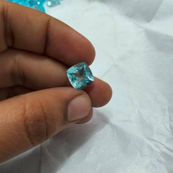 Natural Blue Topaz at Wholesale Rate Fine Quality 4.25 Ratti 3.86 Carat Cushion Shape Loose Gemstone 1 Pcs 4