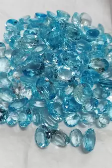 Natural Blue Topaz at Wholesale Rate Fine Quality 8.25 Ratti 7.5 Carat  Oval Shape Loose Gemstone 1 Pcs
