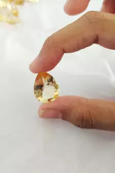 Natural Citrine at Wholesale Rate Fine Quality 10.25 Ratti 9.25 Carat Pear Shape Sunela Loose Gemstone Rashi Ratan 1 Pcs