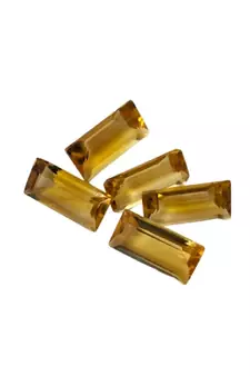 Natural Citrine at Wholesale Rate Fine Quality 5.25 Ratti 4.77 Carat Rectangle Shape Sunela Loose Gemstone 1 Pcs