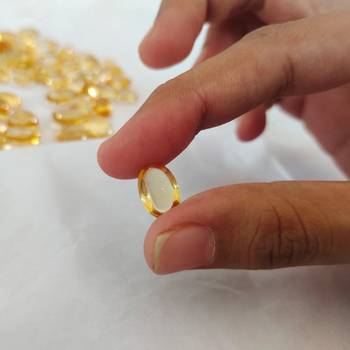 Natural Citrine at Wholesale Rate Fine Quality 6.25 Ratti 5.68 Carat Cabochon Oval Shape Sunela Loose Gemstone 1 Pcs 4