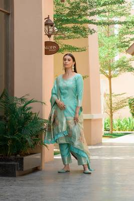 Turquoise zari woven banarasi silk salwar 2