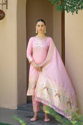 Baby-pink zari woven banarasi silk salwar 2