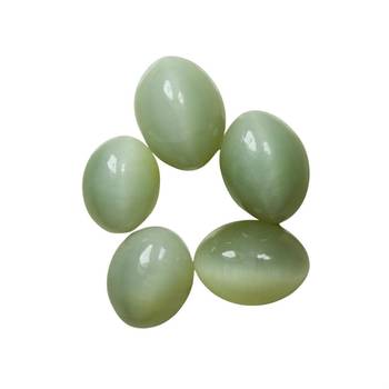 Natural White Cats Eye at Wholesale Rate 4.25 Ratti 3.86 Carat Oval Shape Lehsuniya Loose Gemstone 1 Pcs 2