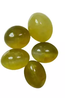 Natural Yellow Cats Eye at Wholesale Rate 10.25 Ratti 9.25 Carat Oval Shape Lehsuniya Loose Gemstone 1 Pcs