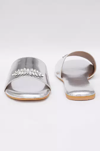 Embroidery Silver Flats