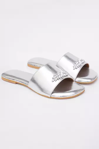 Embroidery Silver Flats