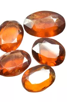Natural Ceylon Hessonite at Wholesale Rate Fine Quality 6.25 Ratti 5.68 Carat Ceylon Oval Shape Loose Gemstone 1 Pcs