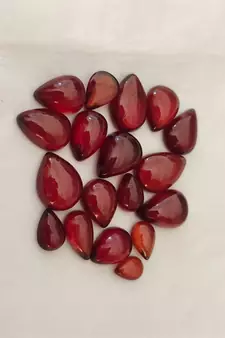 Natural Hessonite at Wholesale Rate Fine Quality 2.25 Ratti 2.04 Carat Cabochon Pear Shape Loose Gemstone 1 Pcs