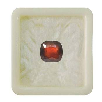 Natural Hessonite at Wholesale Rate Fine Quality Cushion 6.25 Ratti 5.68 Carat Cushion Shape Loose Gemstone 1 Pcs 1