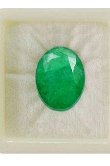Natural Indian Emerald at Wholesale Rate Fine Quality 4.25 Ratti 3.86 Carat Oval Shape Panna Loose Gemstone 1 Pcs