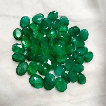 Natural Indian Emerald at Wholesale Rate Fine Quality 7.25 Ratti 6.89 Carat Oval Shape Panna Loose Gemstone 1 Pcs 3