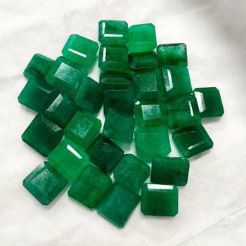 Natural Indian Emerald at Wholesale Rate Fine Quality 10.25 Ratti 9.25 Carat Square Shape Panna Loose Gemstone 3