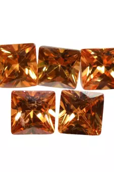Brown Cubic Zircon at Wholesale Rate Fine Quality 3.25 Ratti 2.95 Carat Square Shape Jarkan Loose Gemstone 1 Pcs