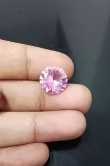 Pink Cubic Zircon at Wholesale Rate Fine Quality 5.25 Ratti 4.77 Carat Round Shape Jarkan Loose Gemstone 1 Pcs
