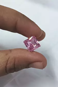 Pink Cubic Zircon at Wholesale Rate Fine Quality 6.25 Ratti 5.68 Carat Square Shape Jarkan Loose Gemstone 1 Pcs