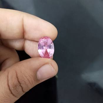 Pink Cubic Zircon at Wholesale Rate Fine Quality 4.25 Ratti 3.86 Carat Oval Shape Jarkan Loose Gemstone 1 Pcs 4