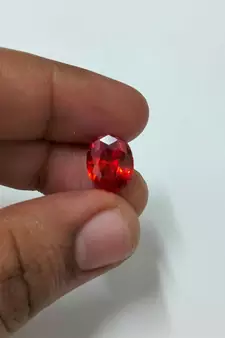 Red Cubic Zircon at Wholesale Rate Fine Quality 4.25 Ratti 3.86 Carat Oval Shape Jarkan Loose Gemstone 1 Pcs