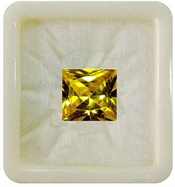 Yellow Cubic Zircon at Wholesale Rate Fine Quality 5.25 Ratti 4.77 Carat Square Shape Jarkan Loose Gemstone 1 Pcs 1