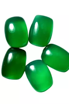 Natural Green Onyx at Wholesale Rate 6.25 Ratti 5.68 Carat Rectangle Cushion Shape Haqiq Loose Gemstone 1 Pcs 