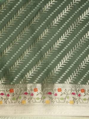 Dark Green Woven Organza Saree With Blouse 3
