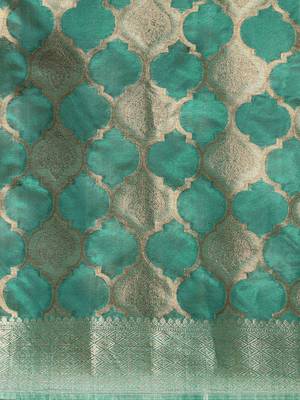 Green Woven Organza Saree With Blouse 3