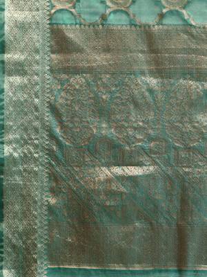 Green Woven Organza Saree With Blouse 4
