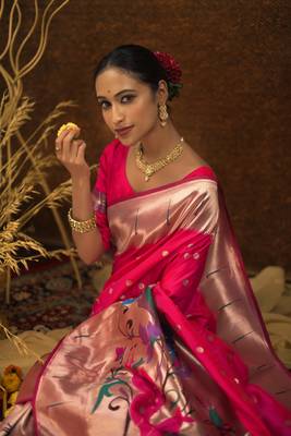 Pink woven paithani silk saree with blouse 2