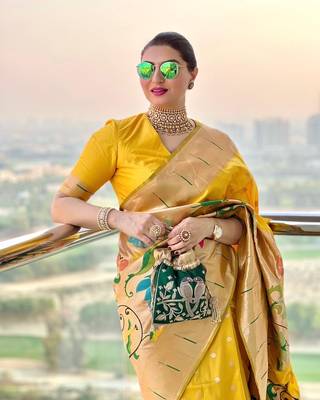 Yellow woven paithani silk saree with blouse 2
