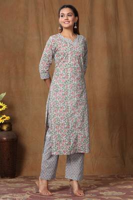 Women's Cotton Floral Print Straight Kurti Palazzo Set 3
