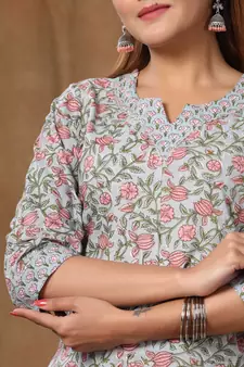 Women's Cotton Floral Print Straight Kurti Palazzo Set