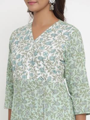 Womens Floral Printed Straight Jaipuri Cotton Kurta Palazzo Set With Tassel 4