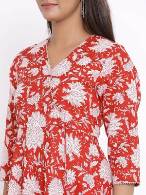 Womens Cotton Floral Print Anarkali Kurta 4