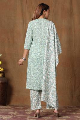 women Floral Printed straight angrakha cotton kurta palazzo with dupatta salwar suit set 4