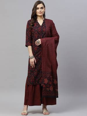Women's Cotton Floral Print Straight Kurta Sharara Dupatta Set 1