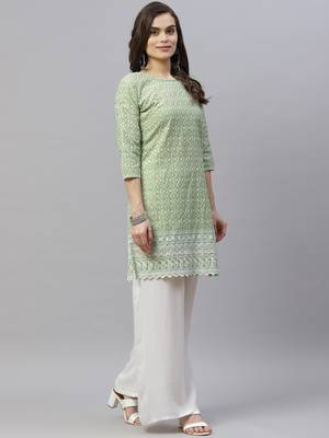 Green Ethnic Motifs Embroidered Chikankari Kurti 2