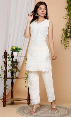 Beige Floral Embroidered Pure Cotton Kurti 2