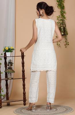 Beige Floral Embroidered Pure Cotton Kurti 4