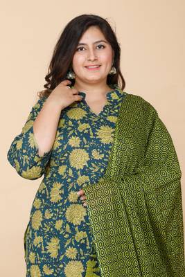 Women Plus Size Green Floral Printed Pure Cotton Kurta with Sharara & With Dupatta 5