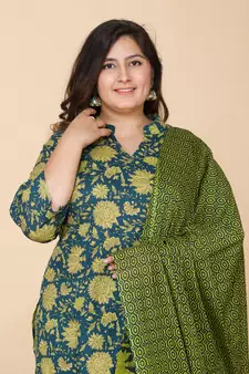Women Plus Size Green Floral Printed Pure Cotton Kurta with Sharara & With Dupatta