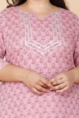 Women Plus Size Pink Floral Printed Gotta Patti Pure Cotton Kurta with Palazzos 3